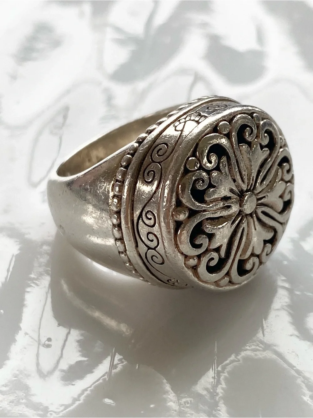 Brighton RARE STERLING SILVER Retired Statement Ring. Size 6 - Picture 7 of 10
